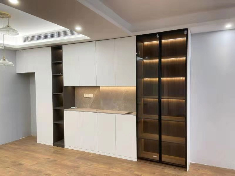 墻面反堿直接用護墻板可以嗎