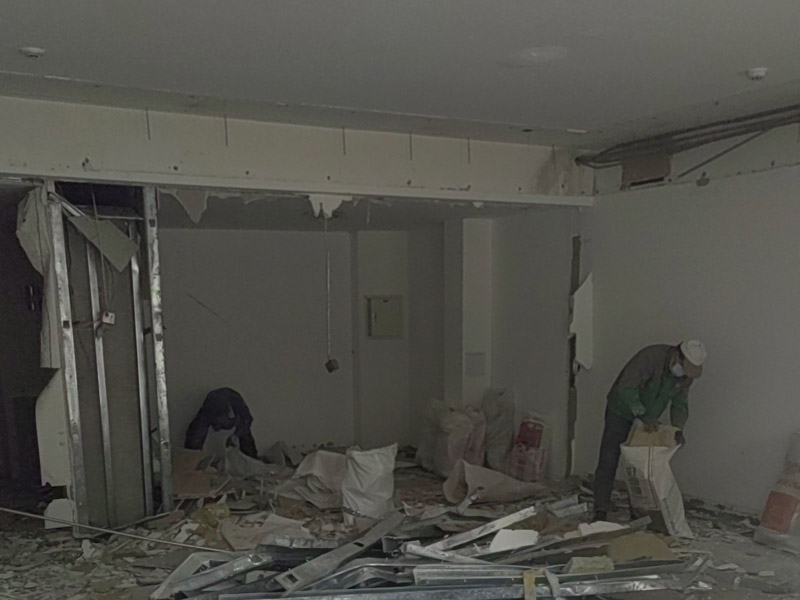 舊房翻新墻面處理全流程，自己動手也能