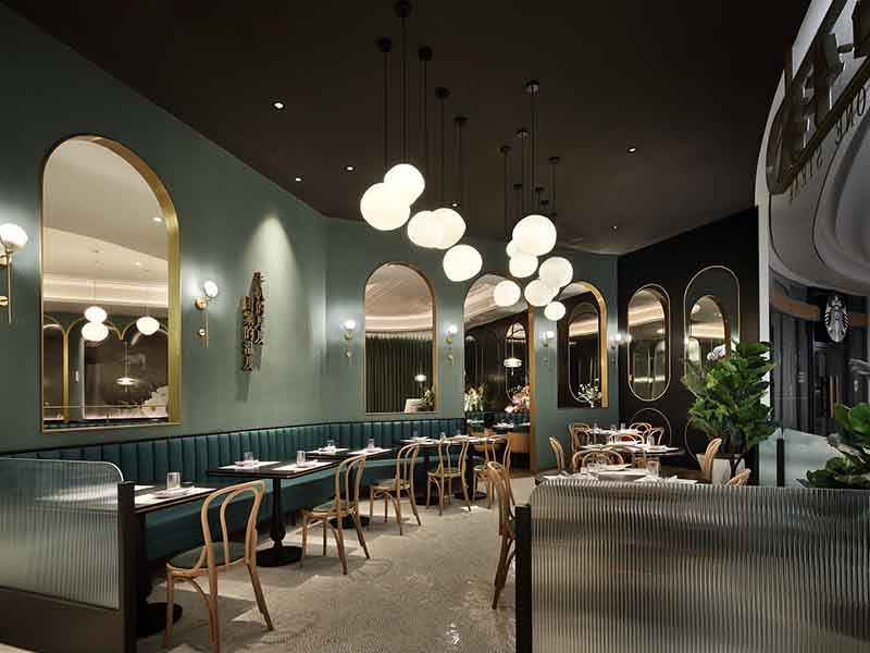 ?？谑忻捞m區(qū)店面裝修