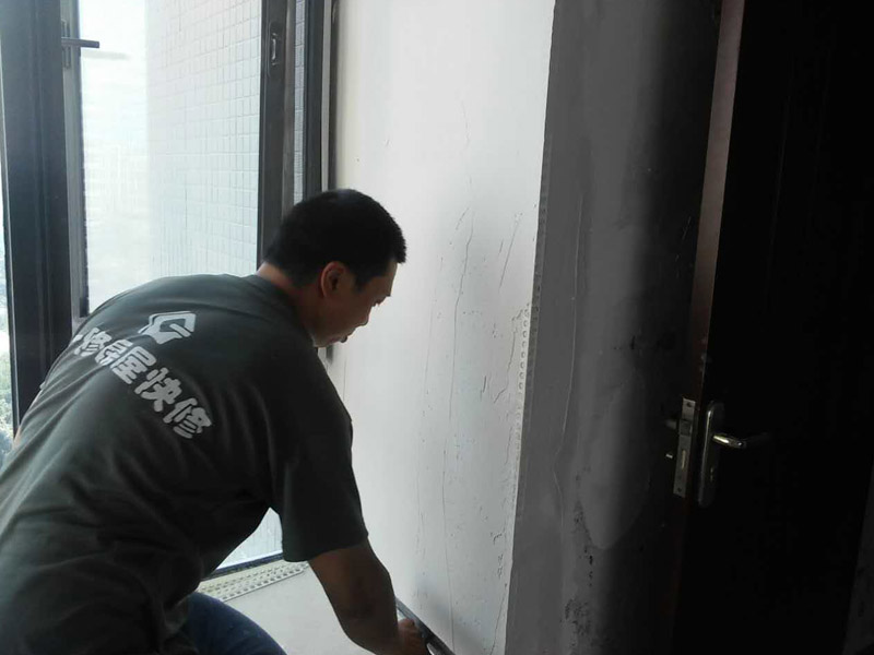 墻面貼角、刮石膏