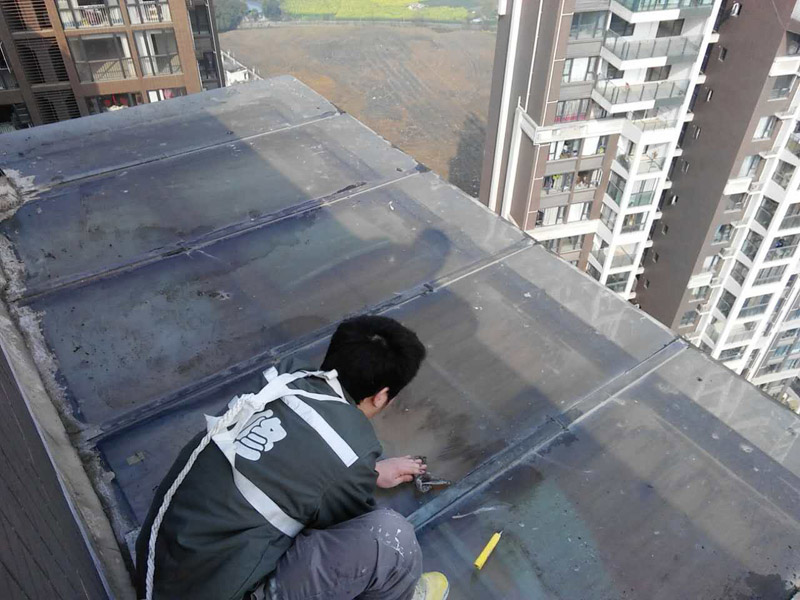 雨篷漏水怎么辦